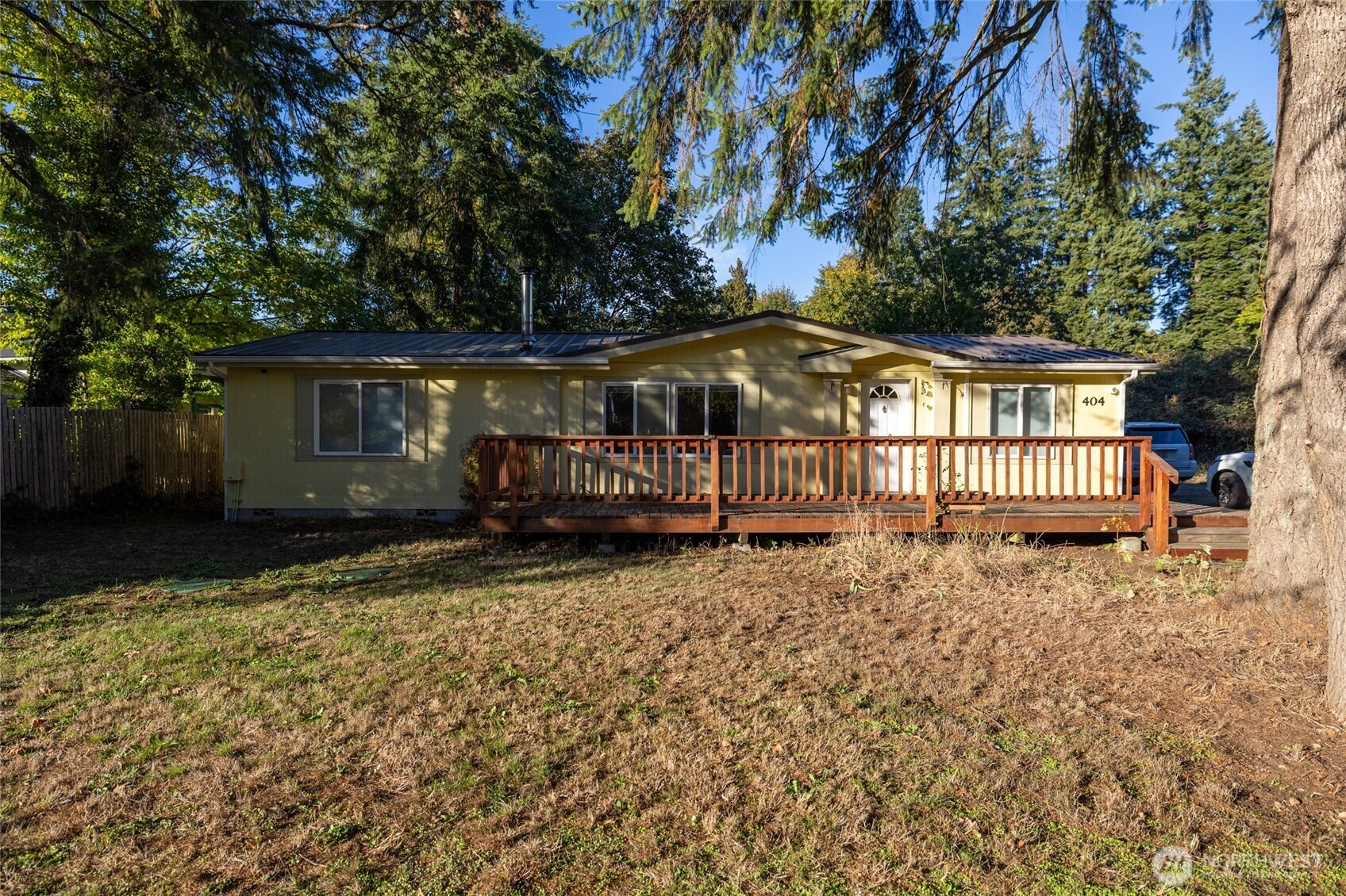 404 Scheaffer Street, Oakville, WA 98568