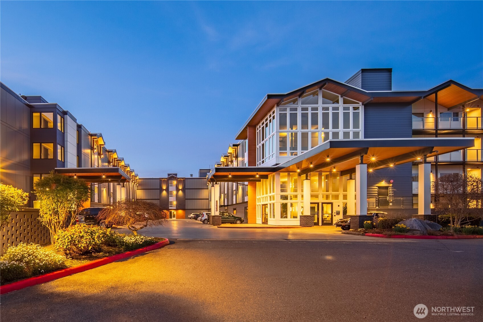 2501 Canterbury Lane E, Seattle, WA 98112