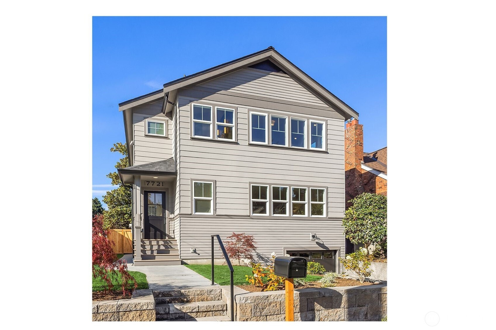 7721 Sunnyside Avenue N, Seattle, WA 98103