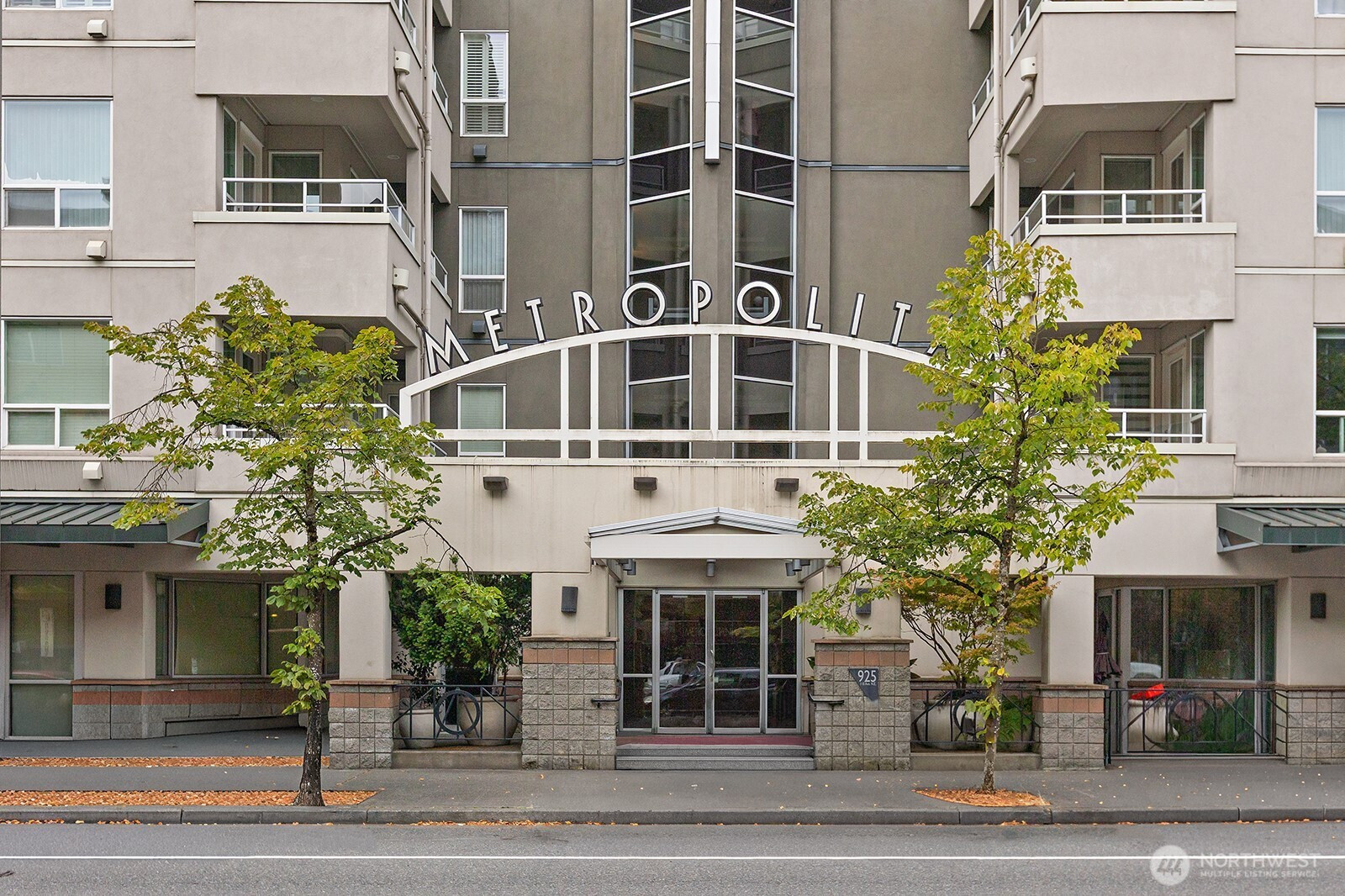 925 110th Avenue NE, Bellevue, WA 98004
