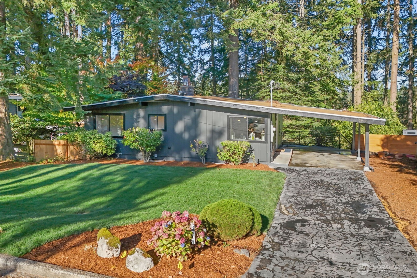 3901 151st Avenue SE, Bellevue, WA 98006