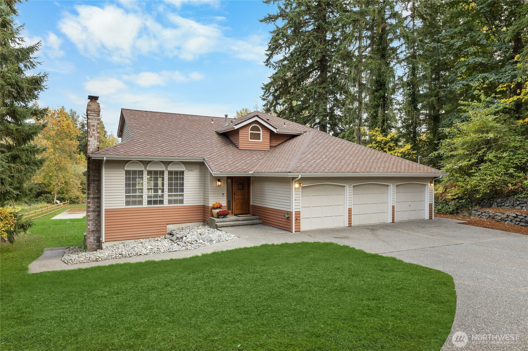 7402 182nd Avenue E, Bonney Lake, WA 98391