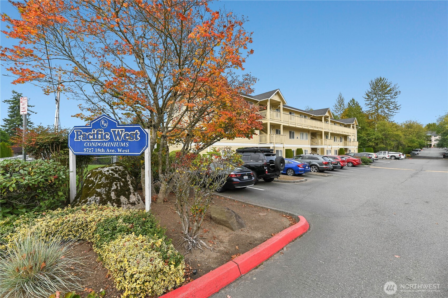 9727 W 18th Avenue, Everett, WA 98204