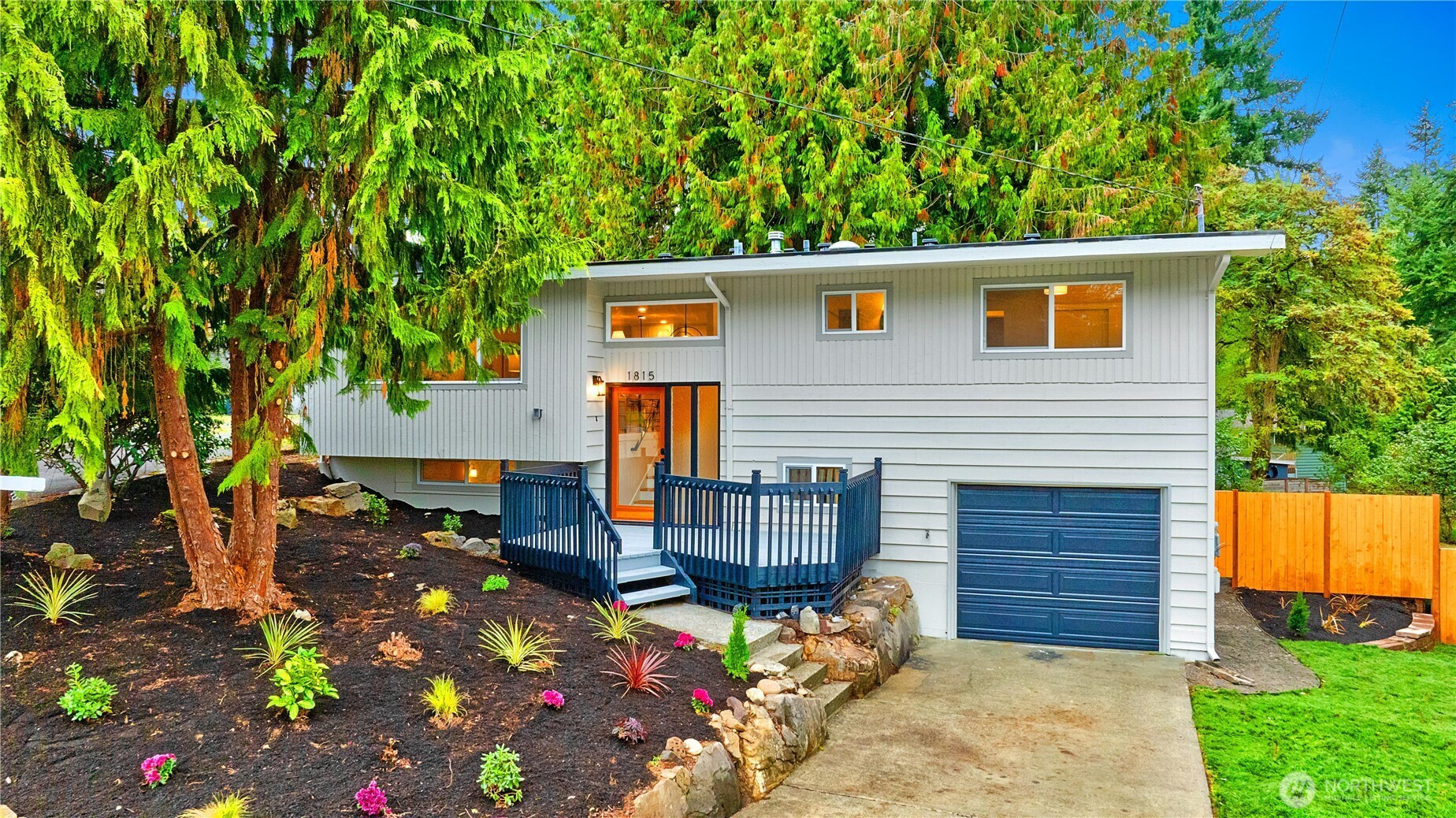 1815 201st Place SW, Lynnwood, WA 98036
