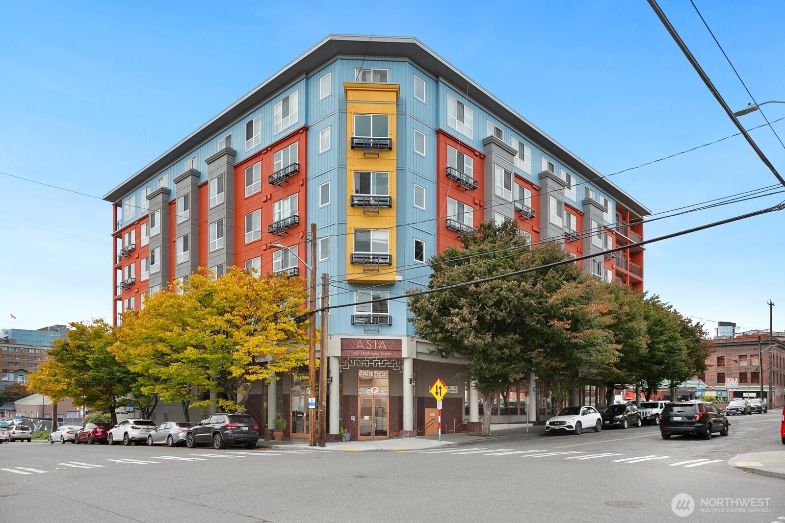 668 S Lane Street, Seattle, WA 98104