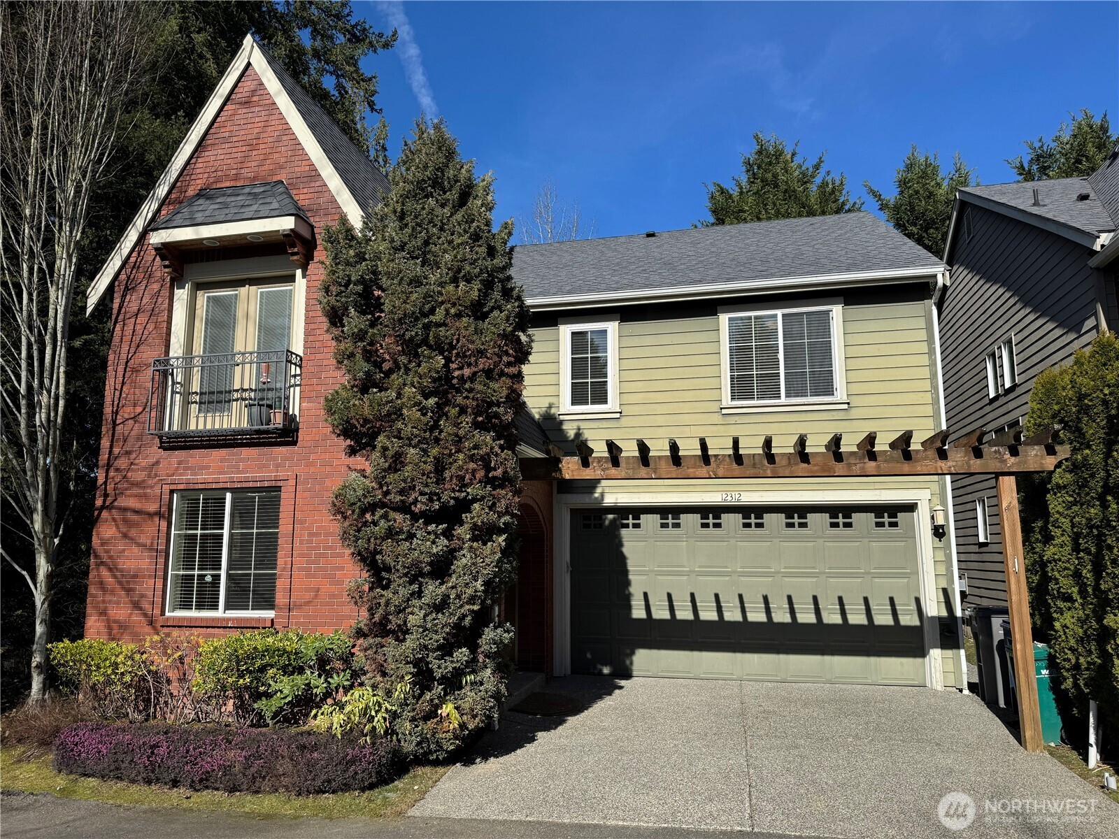 12312 NE 86th Way, Kirkland, WA 98033