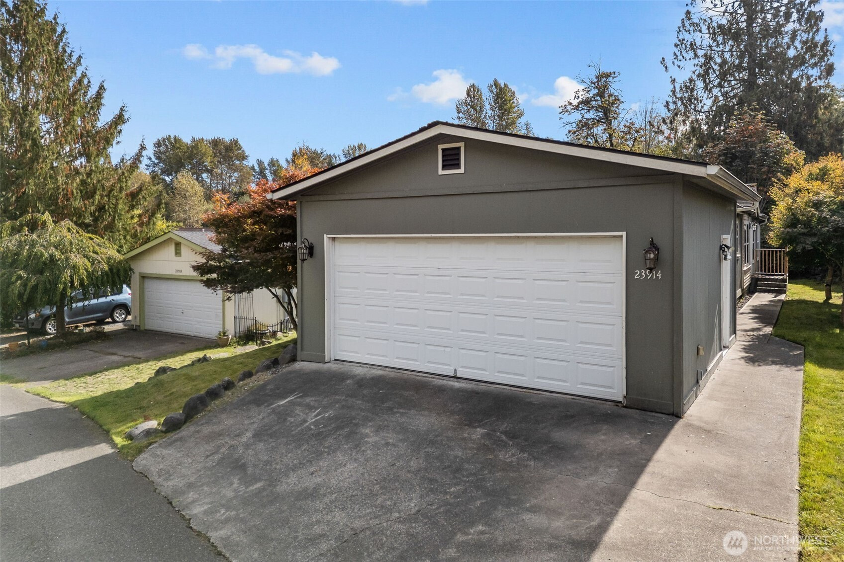23914 66th Street E, Buckley, WA 98321