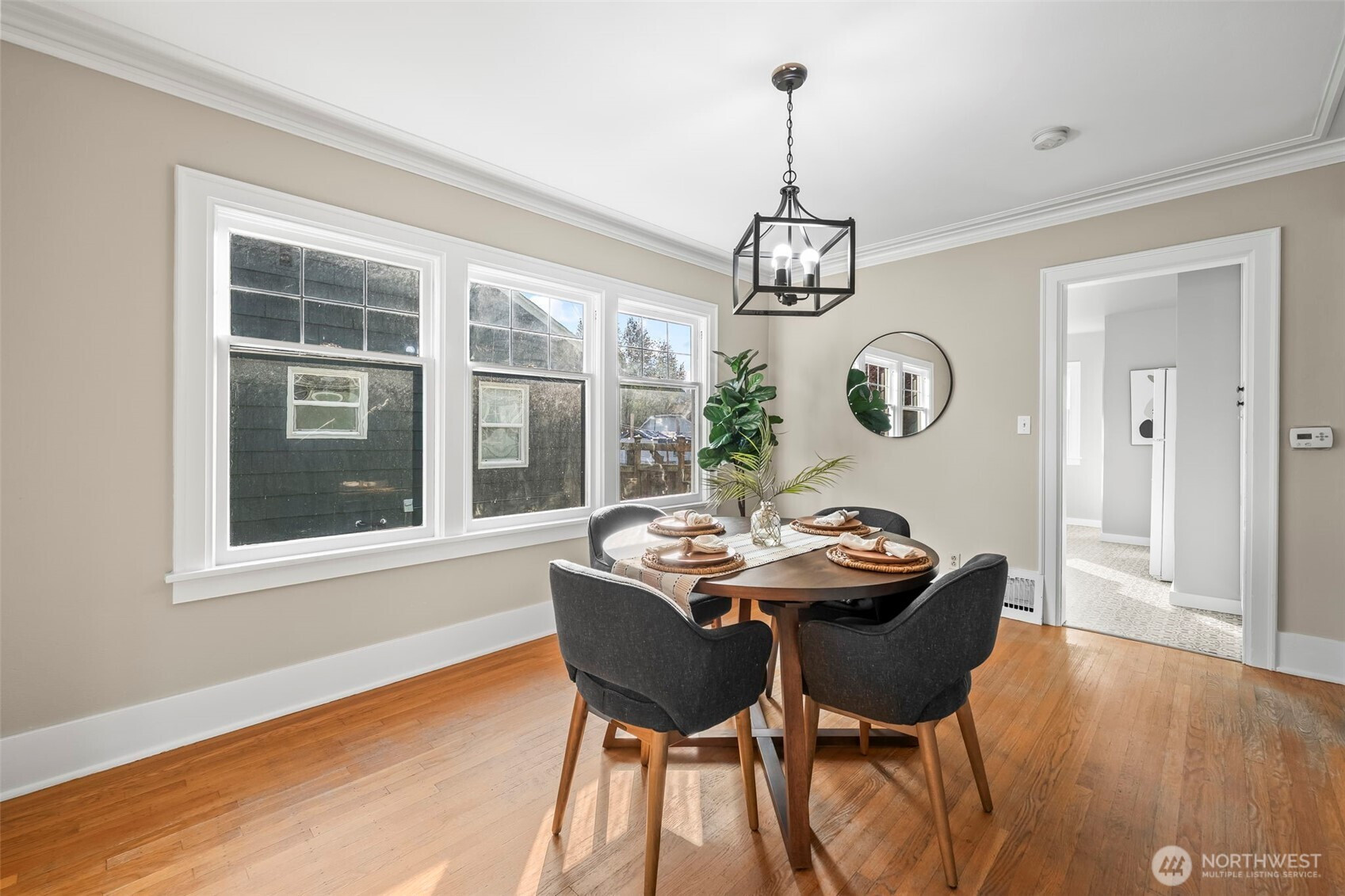 819 NE 59th Street, Seattle, WA 98105