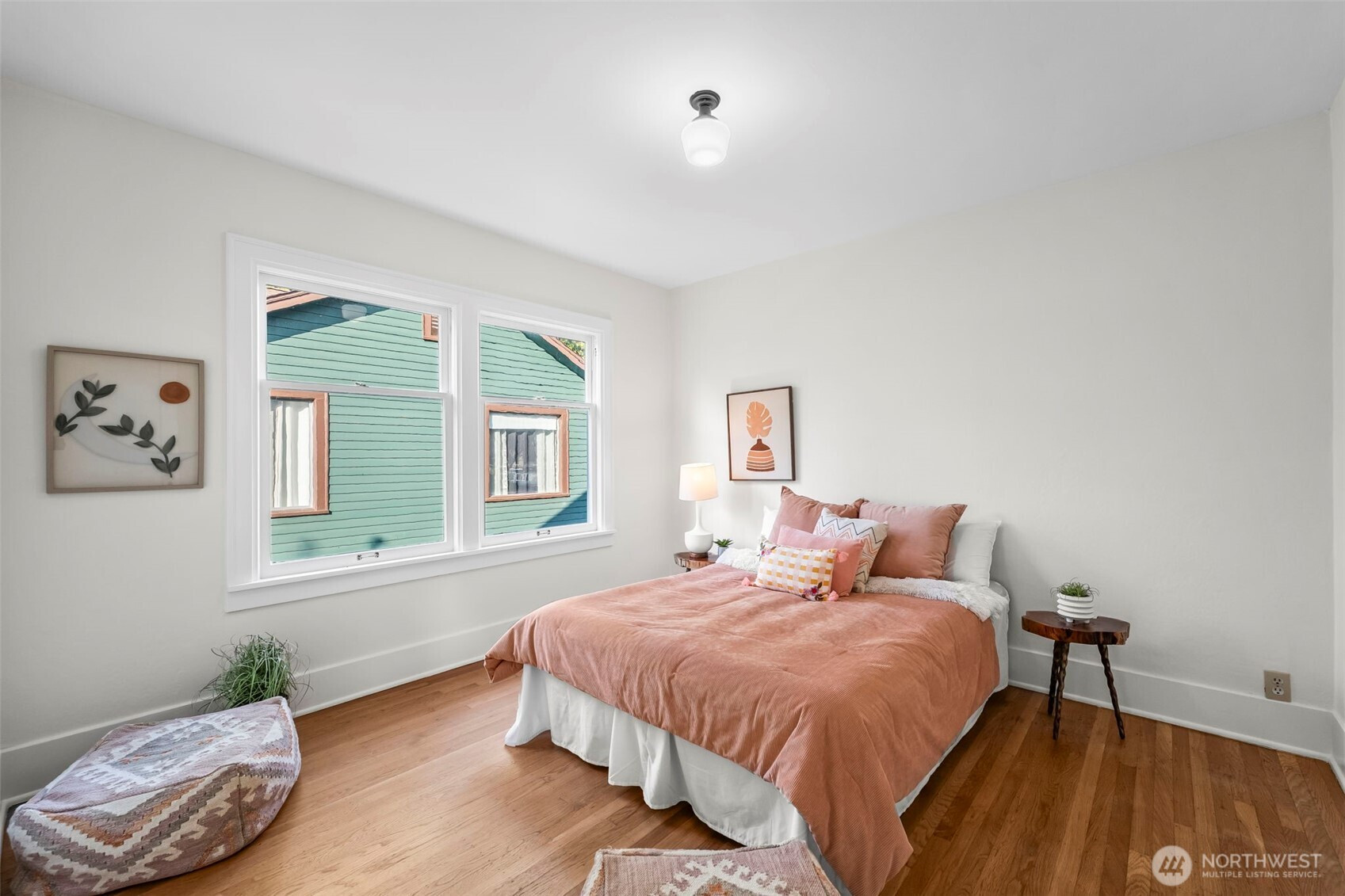 819 NE 59th Street, Seattle, WA 98105