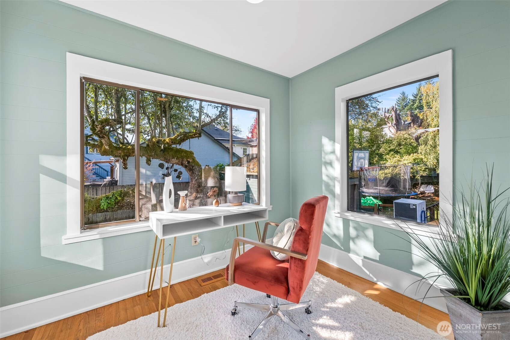 819 NE 59th Street, Seattle, WA 98105