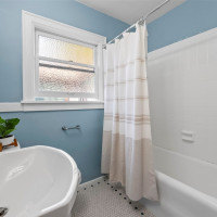 819 NE 59th Street, Seattle, WA 98105