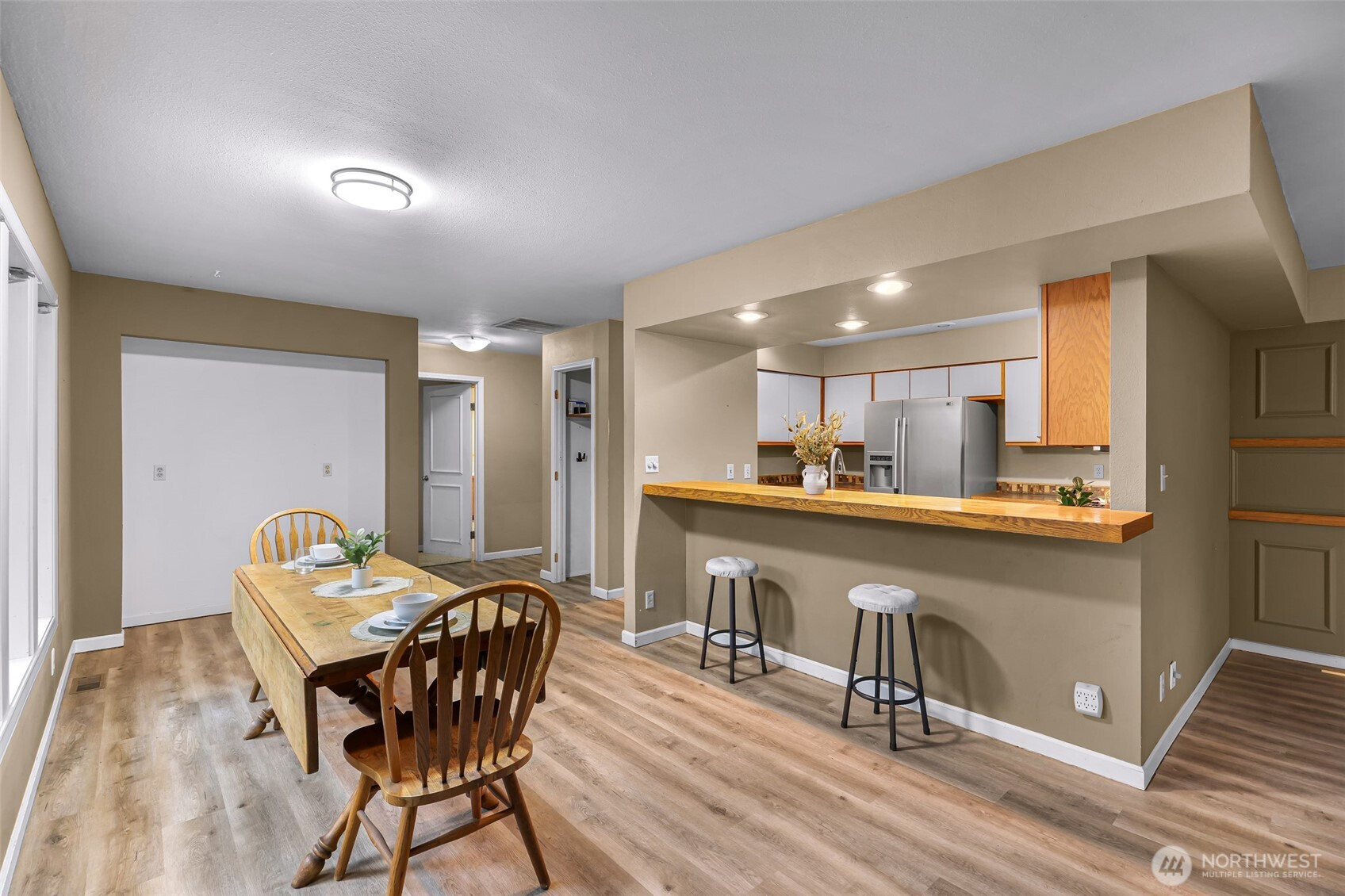 4843 Oakridge Drive, Blaine, WA 98230