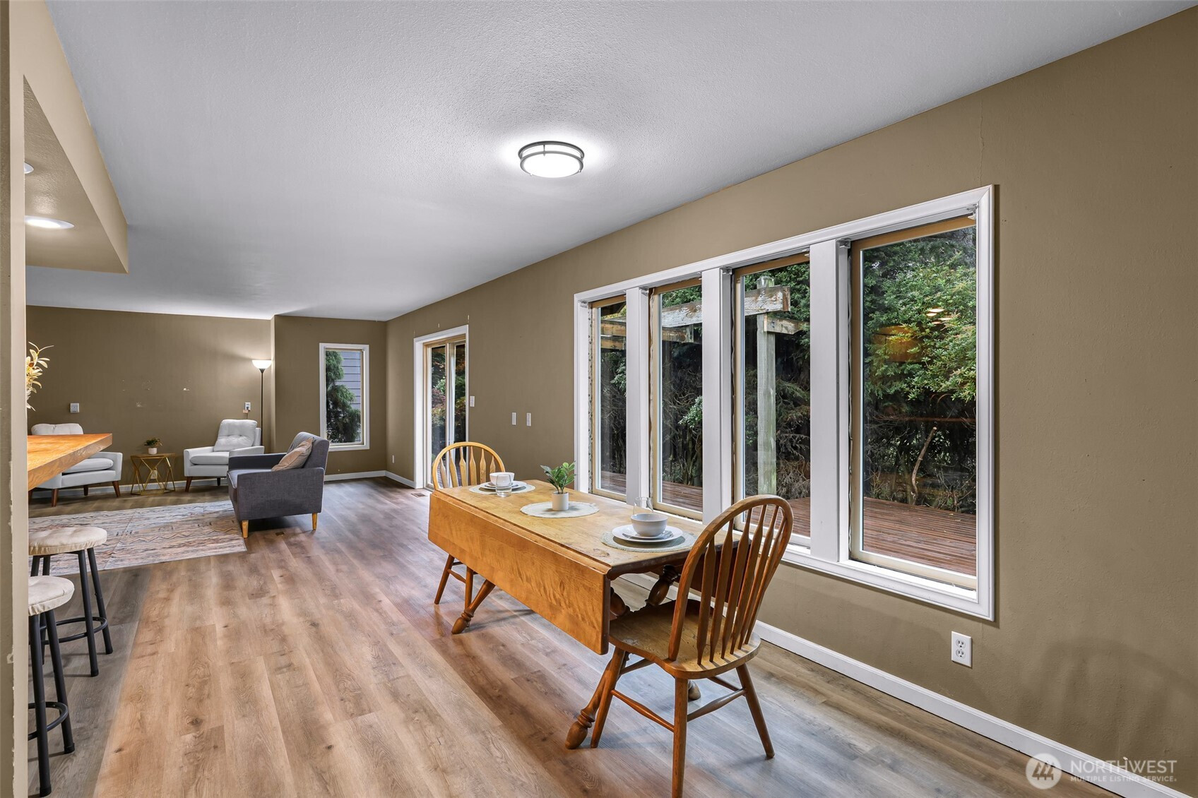 4843 Oakridge Drive, Blaine, WA 98230