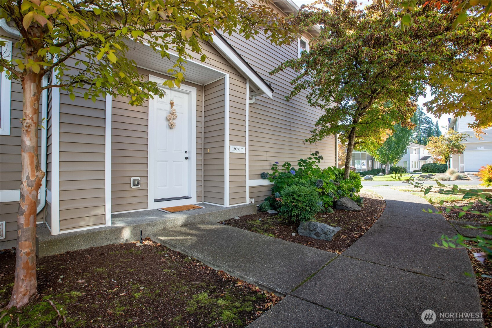 1975 Garry Oaks Ave, Dupont, WA 98327