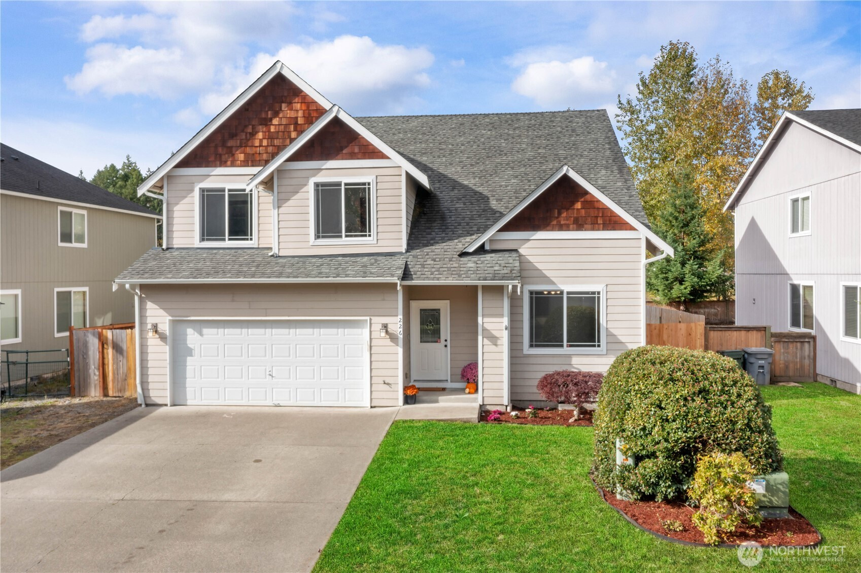 226 Easton Avenue W, Eatonville, WA 98328