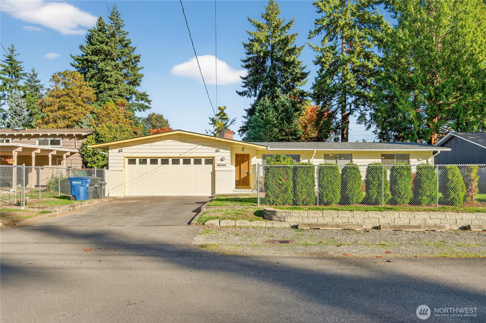 20412 3rd Avenue S, Des Moines, WA 98198