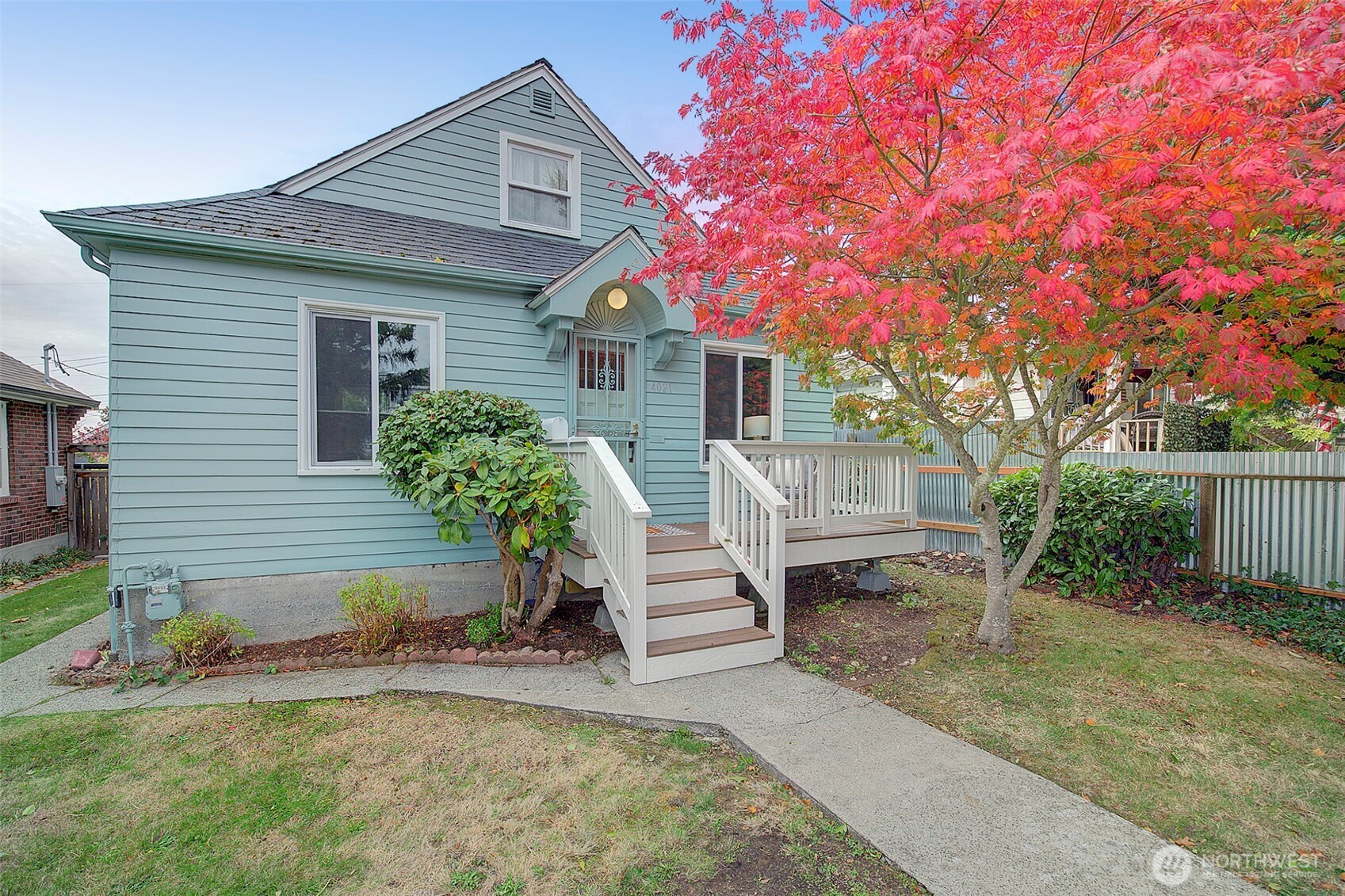 4021 40th Avenue SW, Seattle, WA 98116