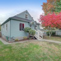 4021 40th Avenue SW, Seattle, WA 98116