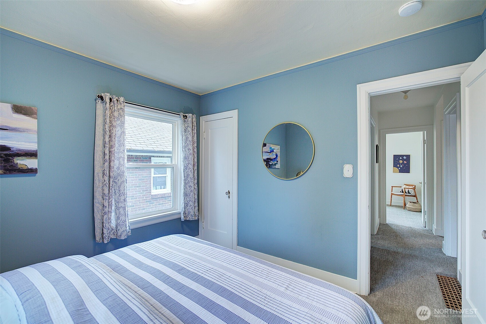 4021 40th Avenue SW, Seattle, WA 98116