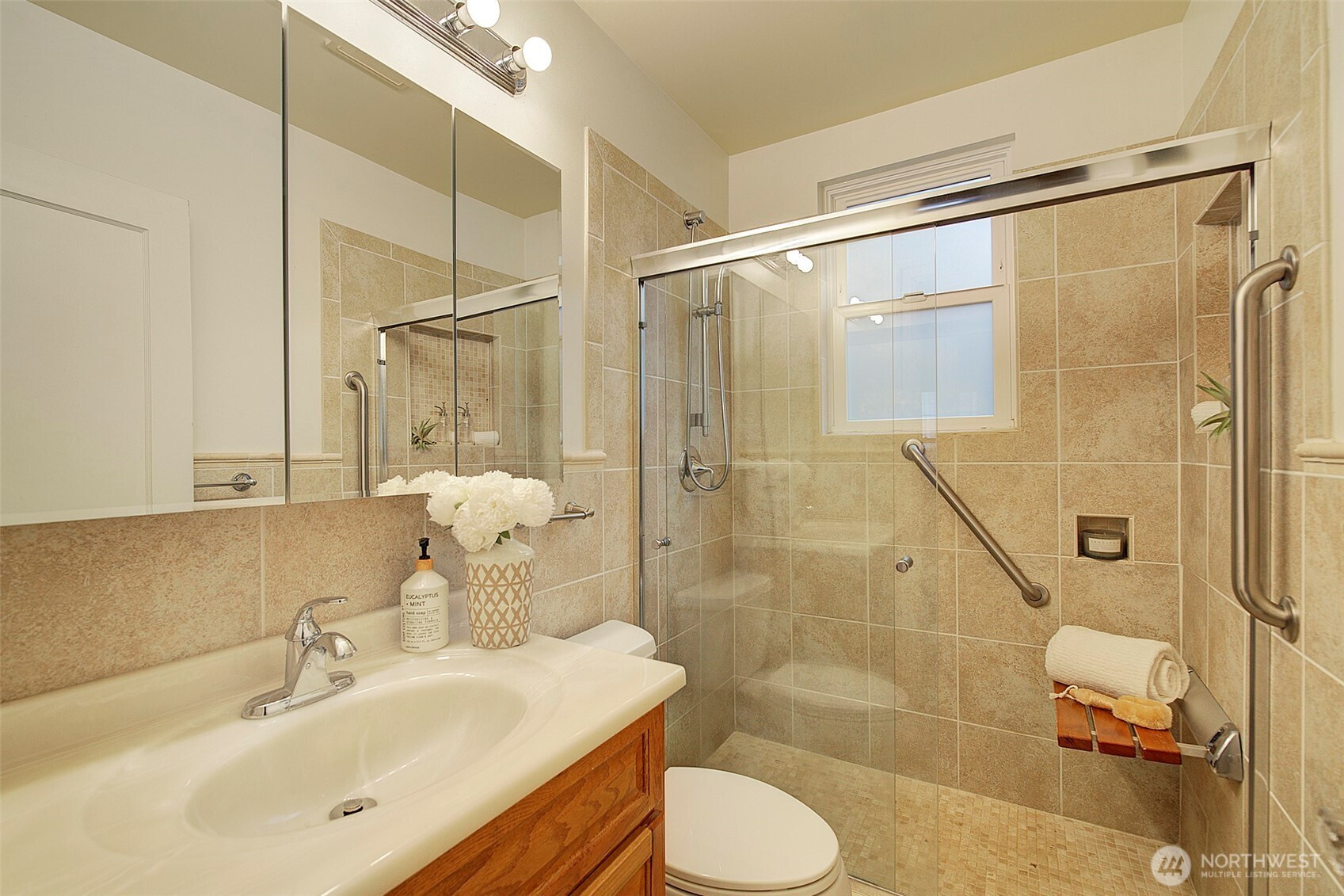 4021 40th Avenue SW, Seattle, WA 98116