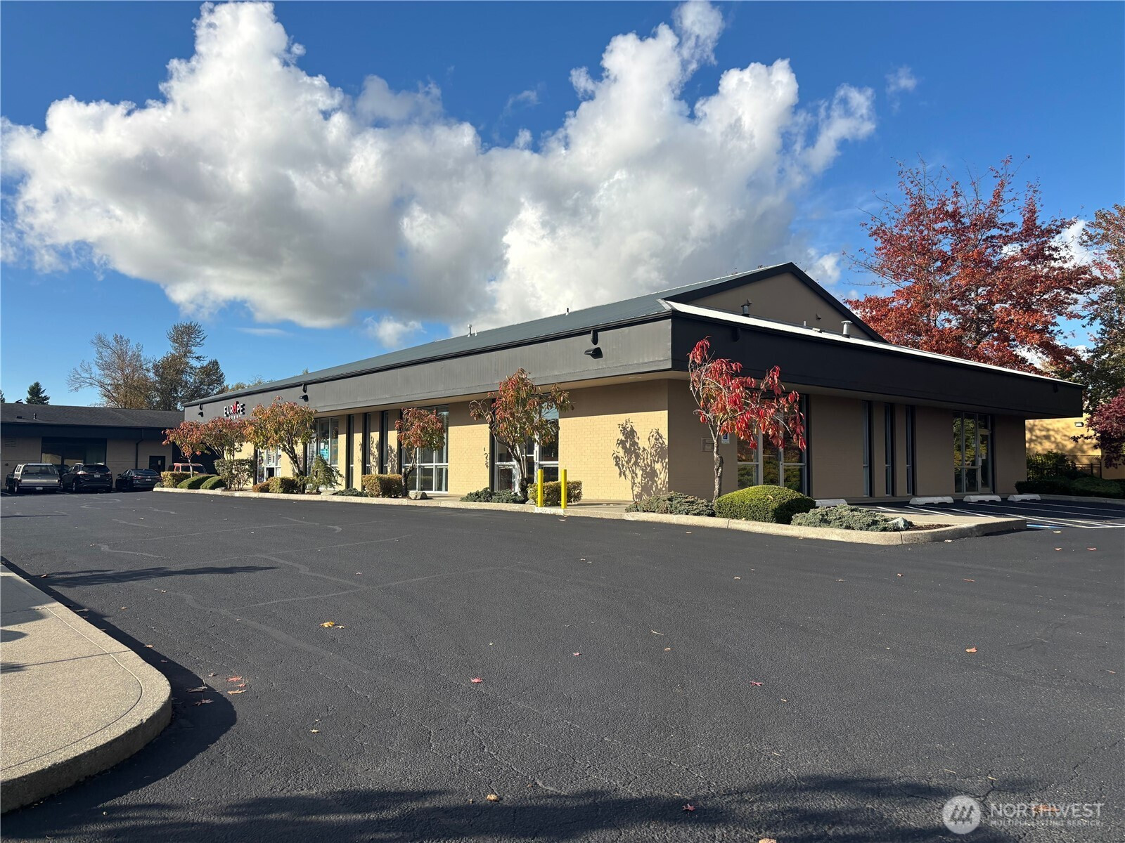 1725 Continental Place, Mount Vernon, WA 98273