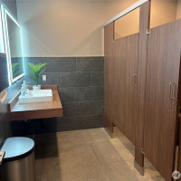 1725 Continental Place, Mount Vernon, WA 98273