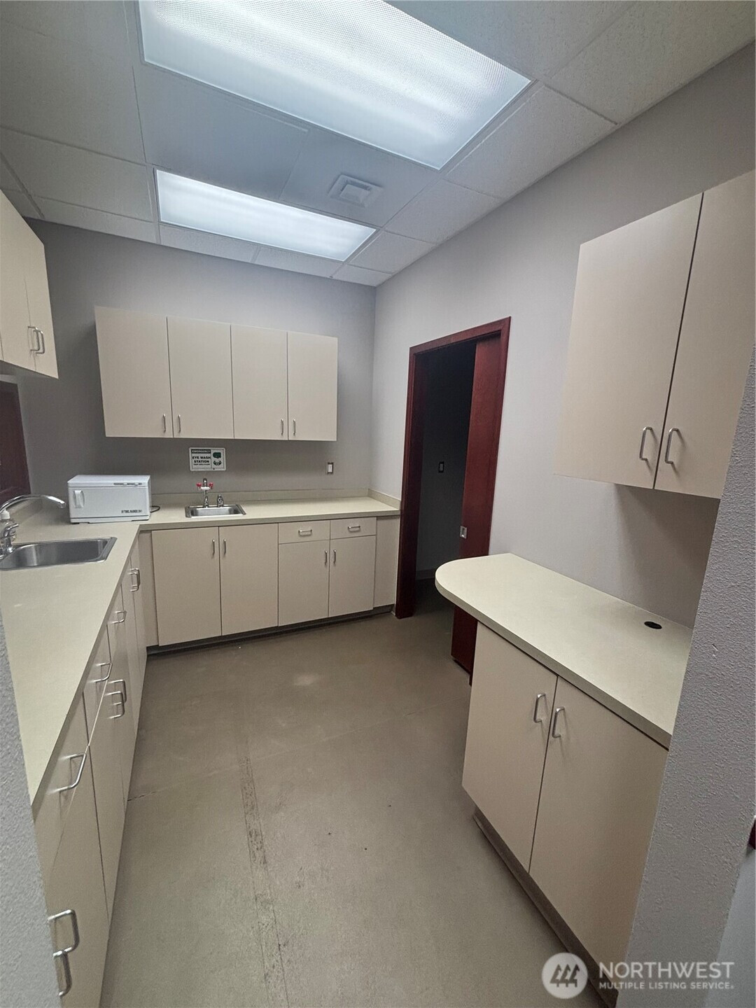 1725 Continental Place, Mount Vernon, WA 98273