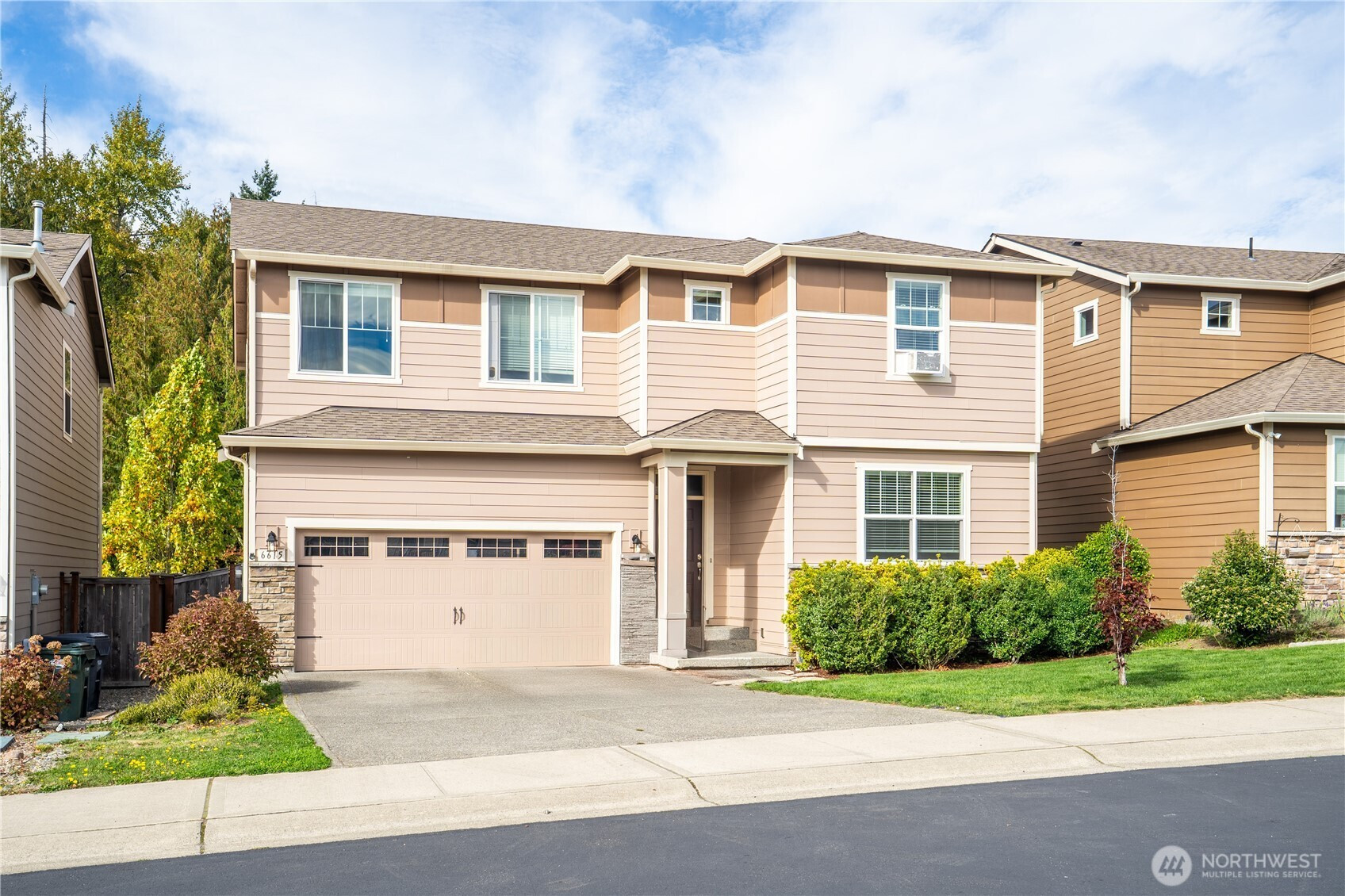 6615 Summerwood Drive E, Puyallup, WA 98373