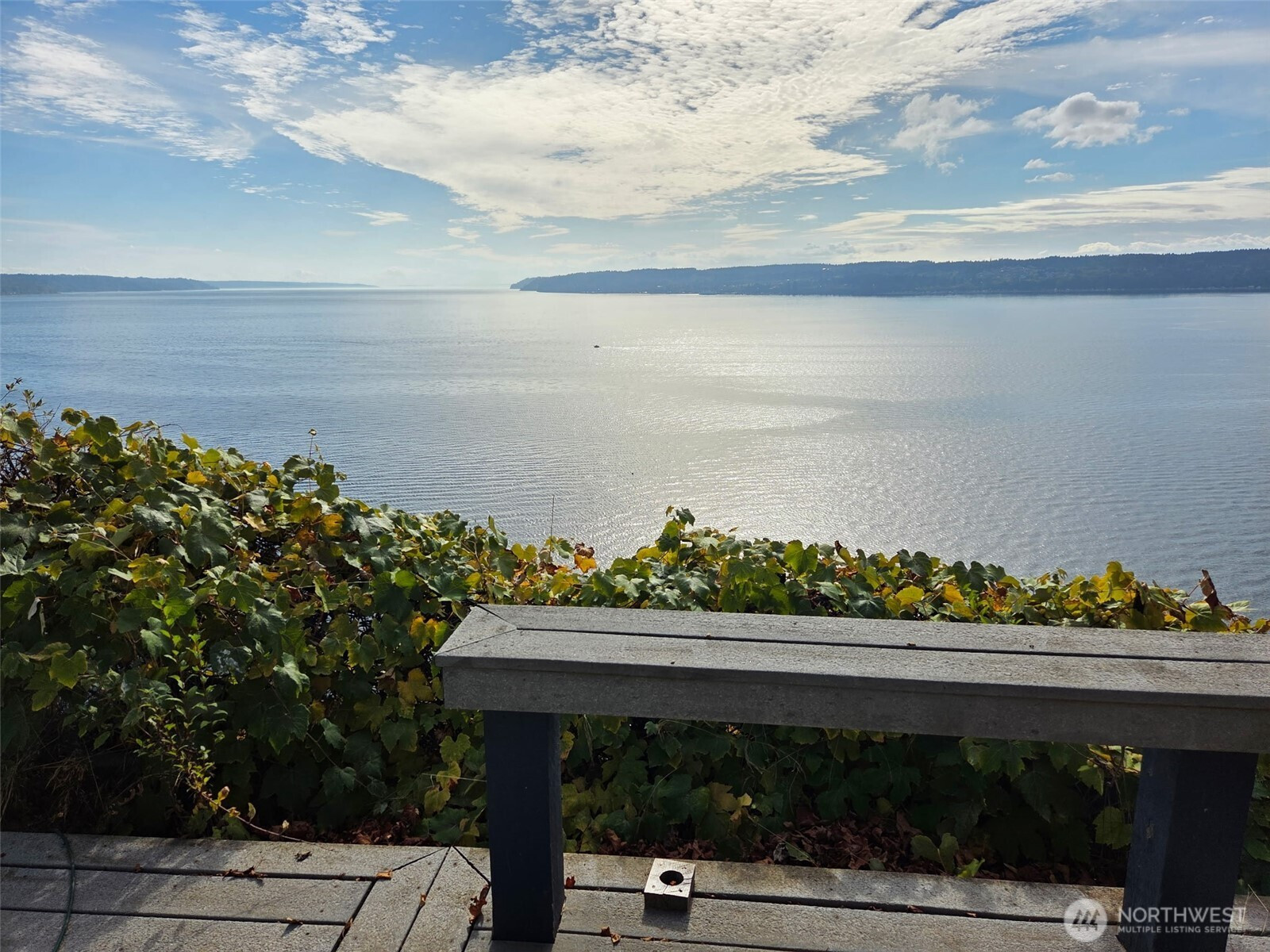 24 J View Place, Hat Island, WA 98206