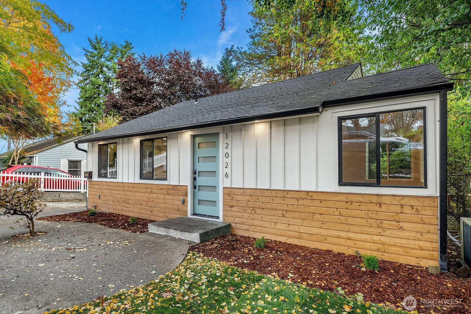 12026 70th Avenue S, Seattle, WA 98178