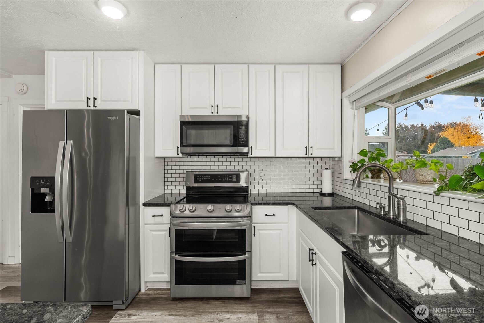 615 Oakland Avenue, Centralia, WA 98531