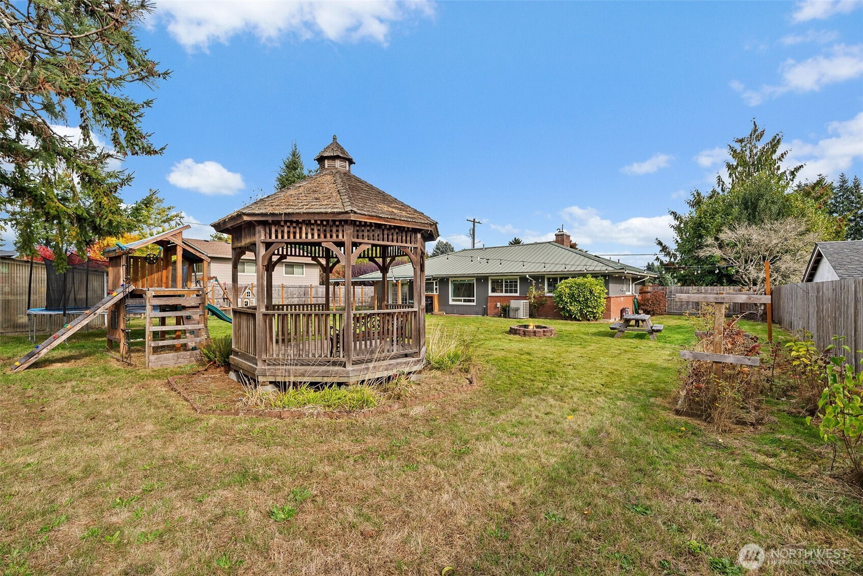 615 Oakland Avenue, Centralia, WA 98531