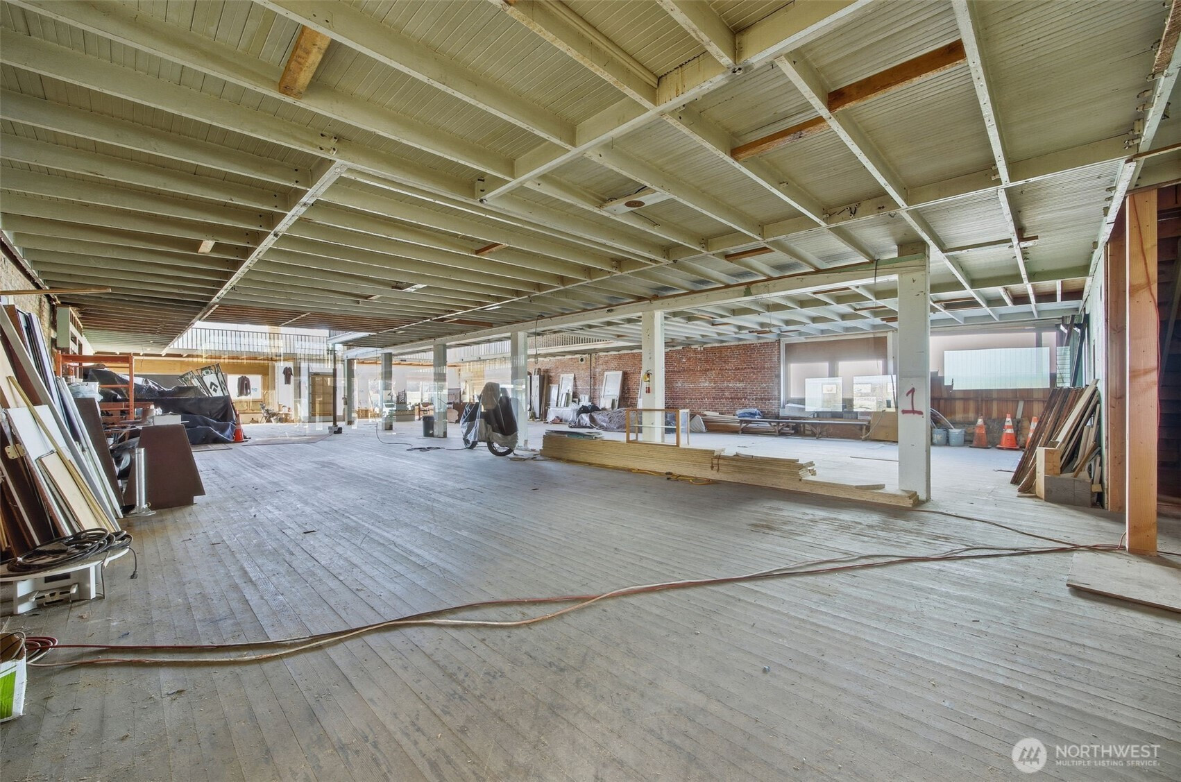 104 Spruce Street E, Ilwaco, WA 98624