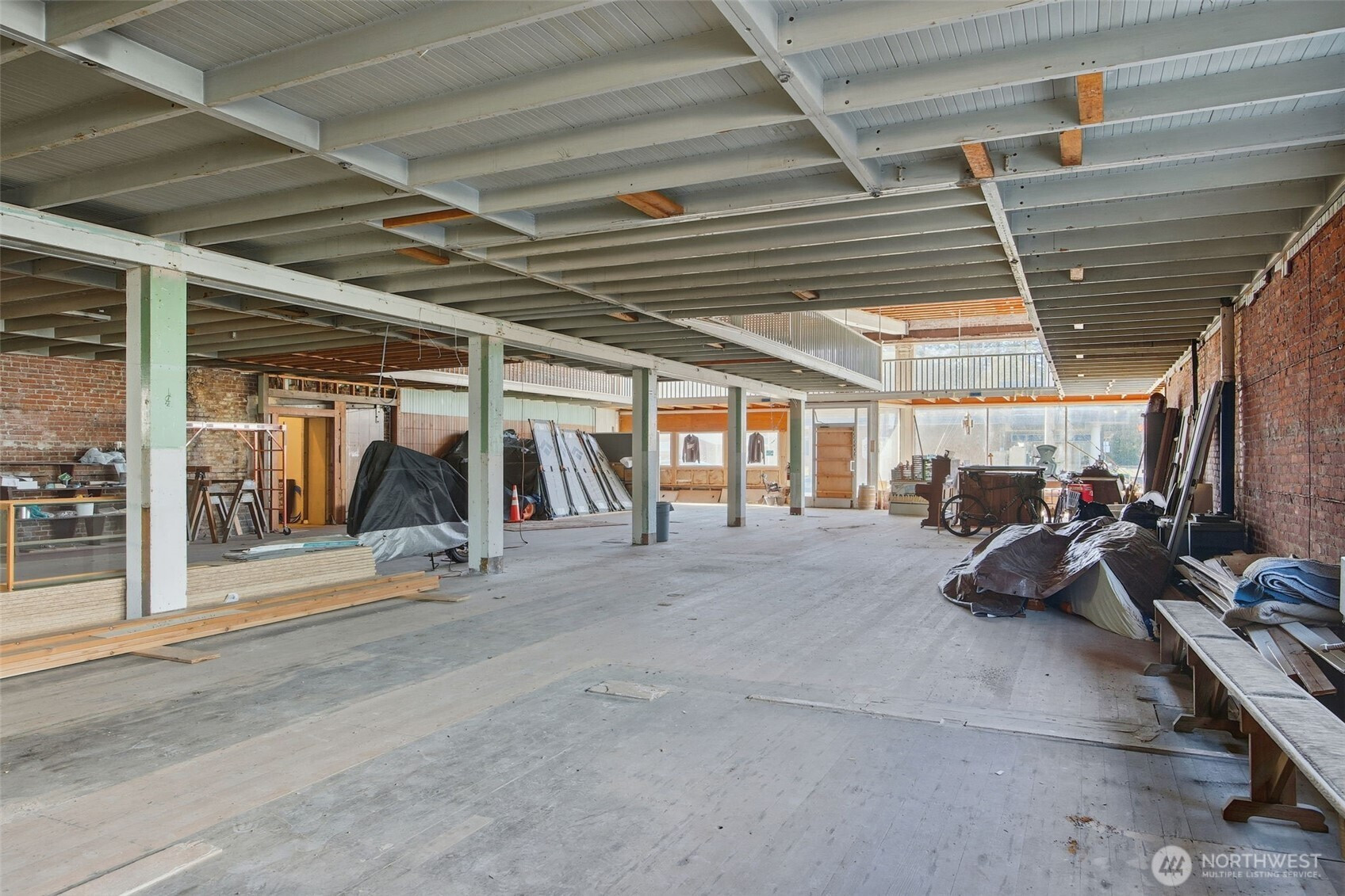 104 Spruce Street E, Ilwaco, WA 98624