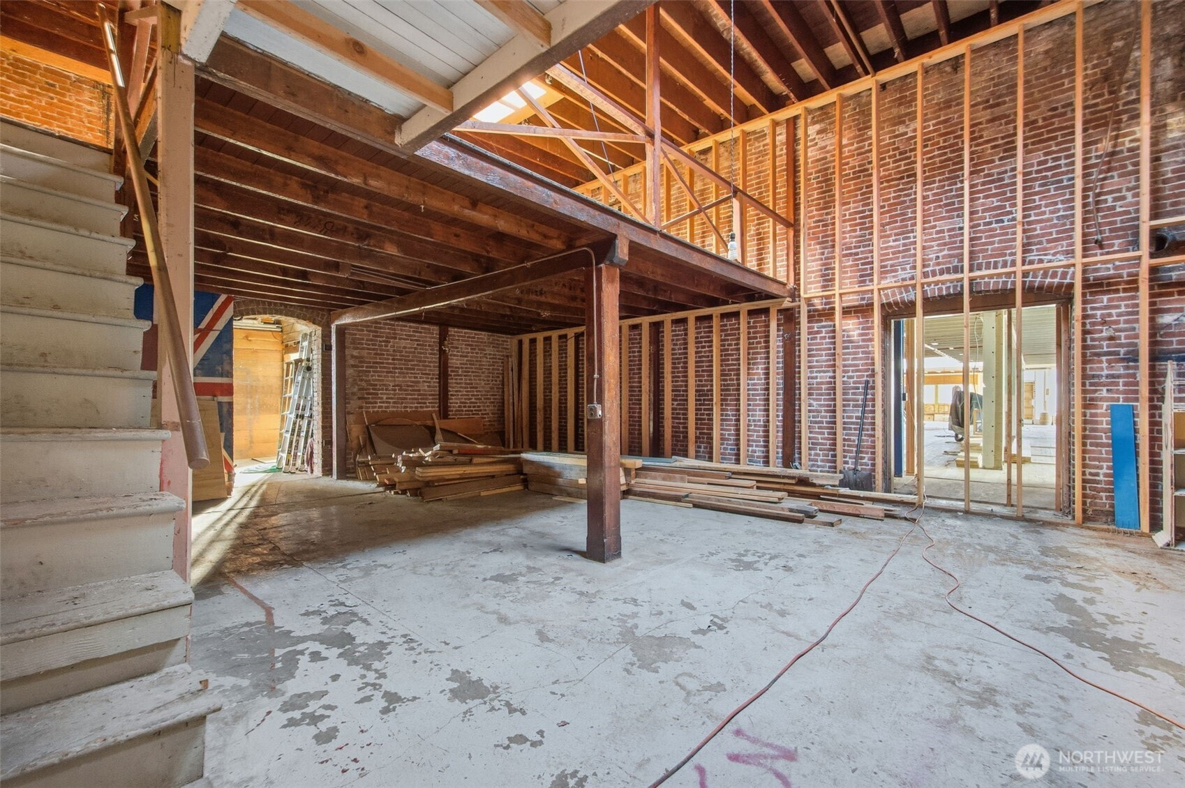 104 Spruce Street E, Ilwaco, WA 98624