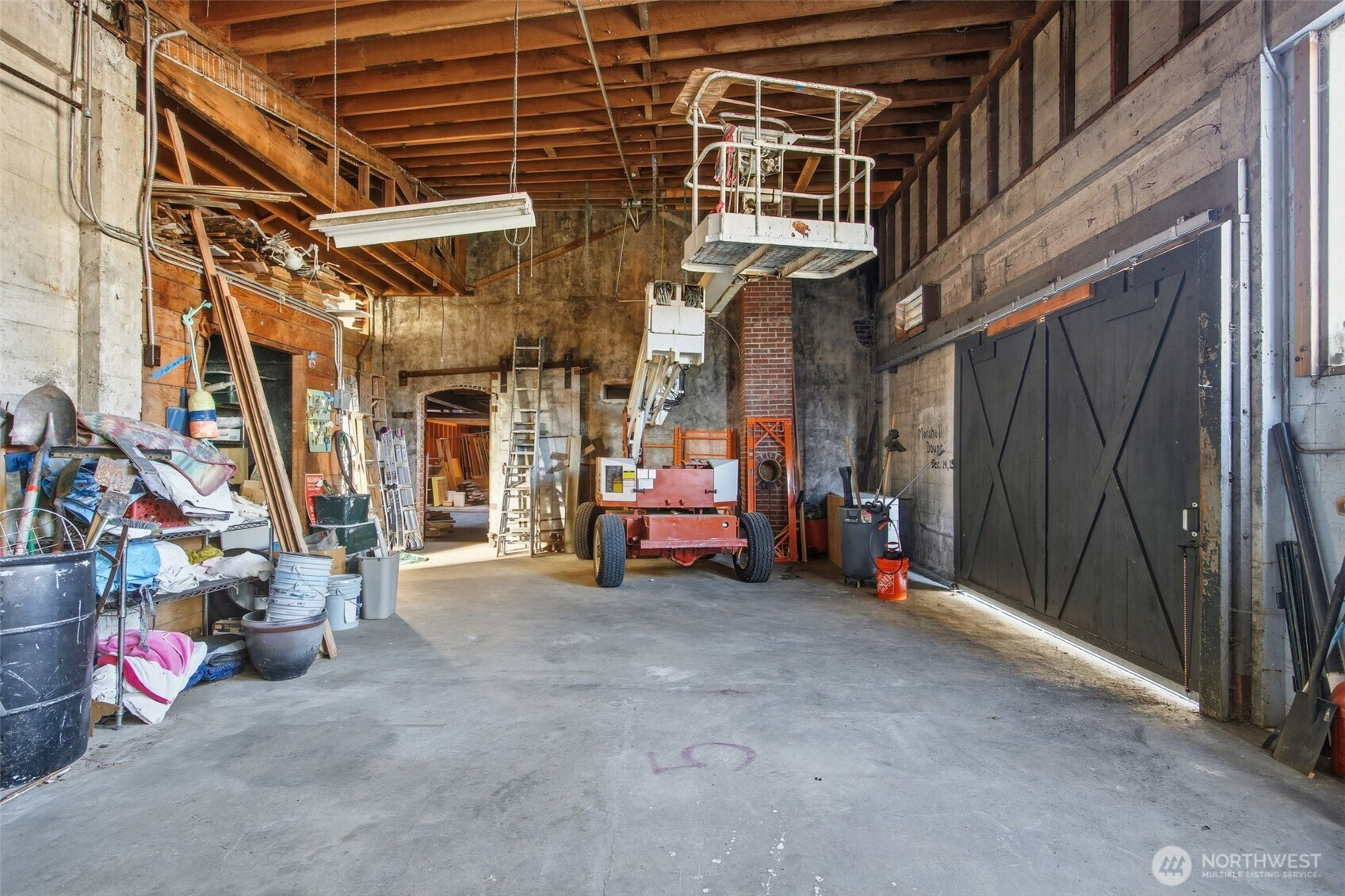 104 Spruce Street E, Ilwaco, WA 98624