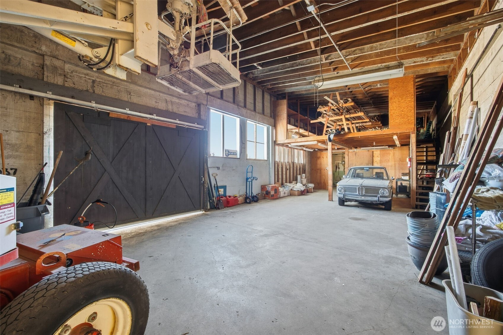 104 Spruce Street E, Ilwaco, WA 98624