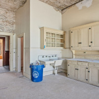 104 Spruce Street E, Ilwaco, WA 98624