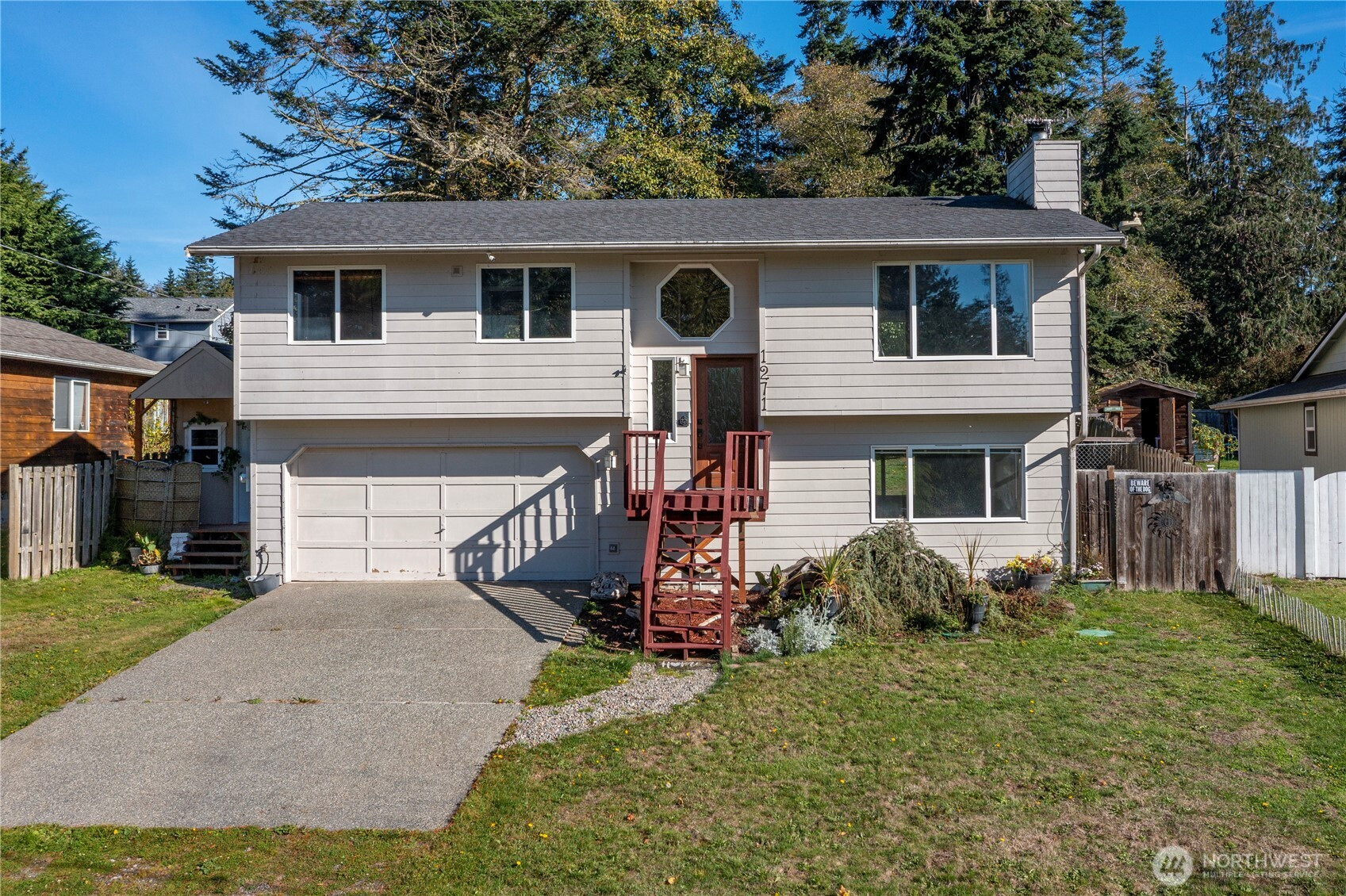 1271 Rickover Drive, Coupeville, WA 98239