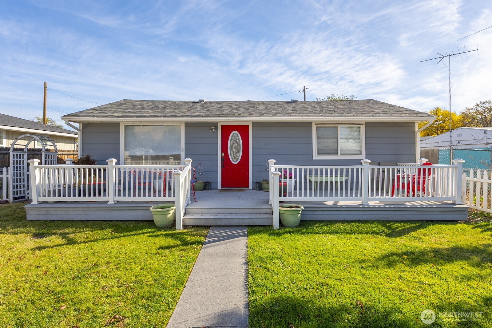 1116 Cottage Street SE, Ephrata, WA 98823