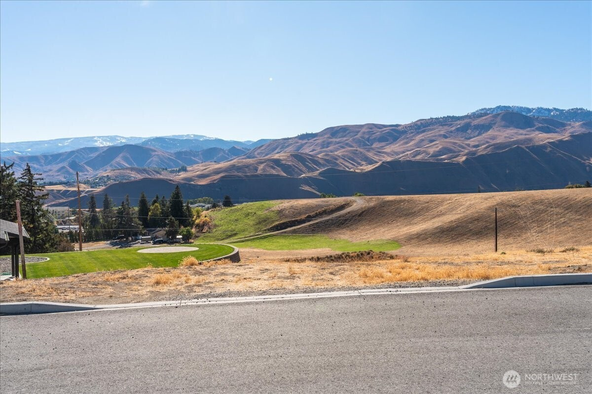 21 Margaret Lane, Wenatchee, WA 98801