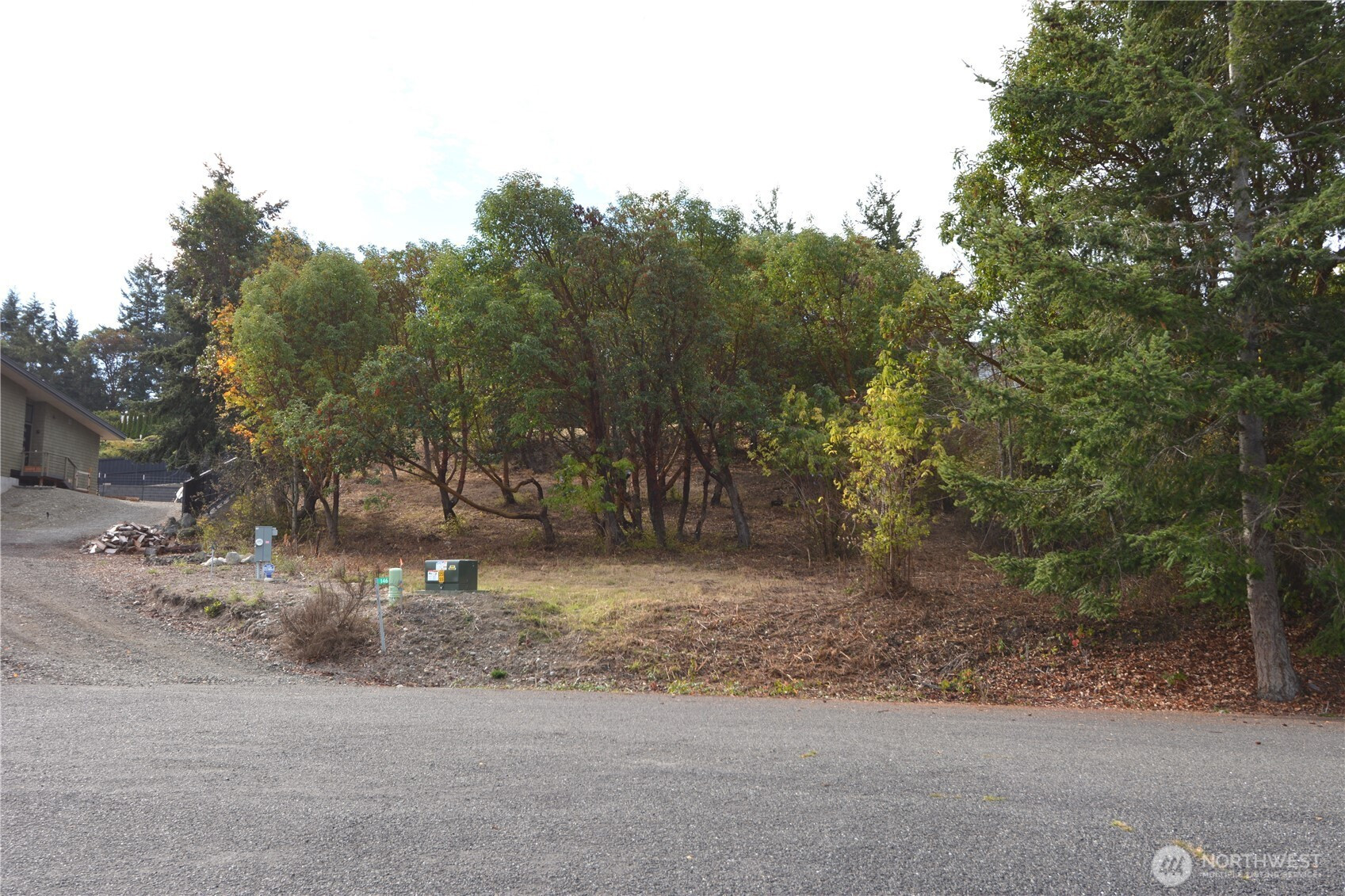 999 Moonlight Drive, Sequim, WA 98382