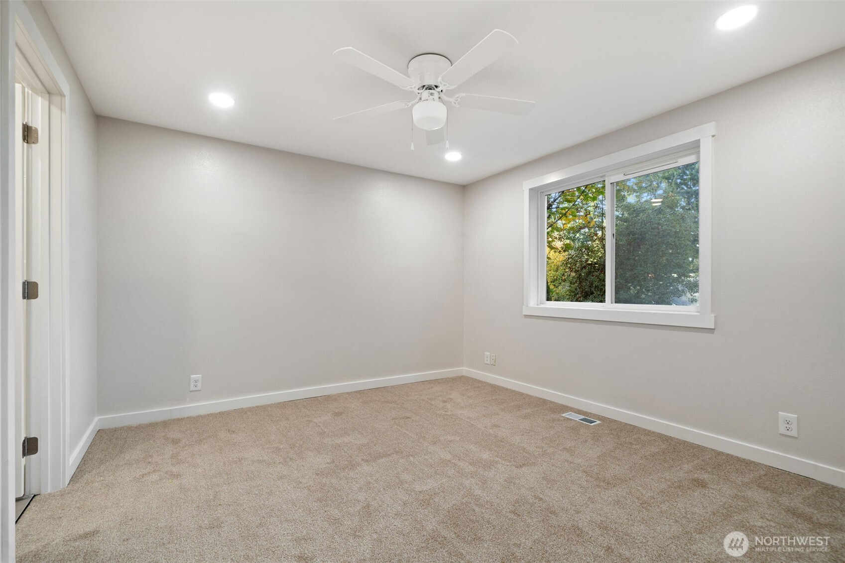 1259 Lidstrom Road E, Port Orchard, WA 98366