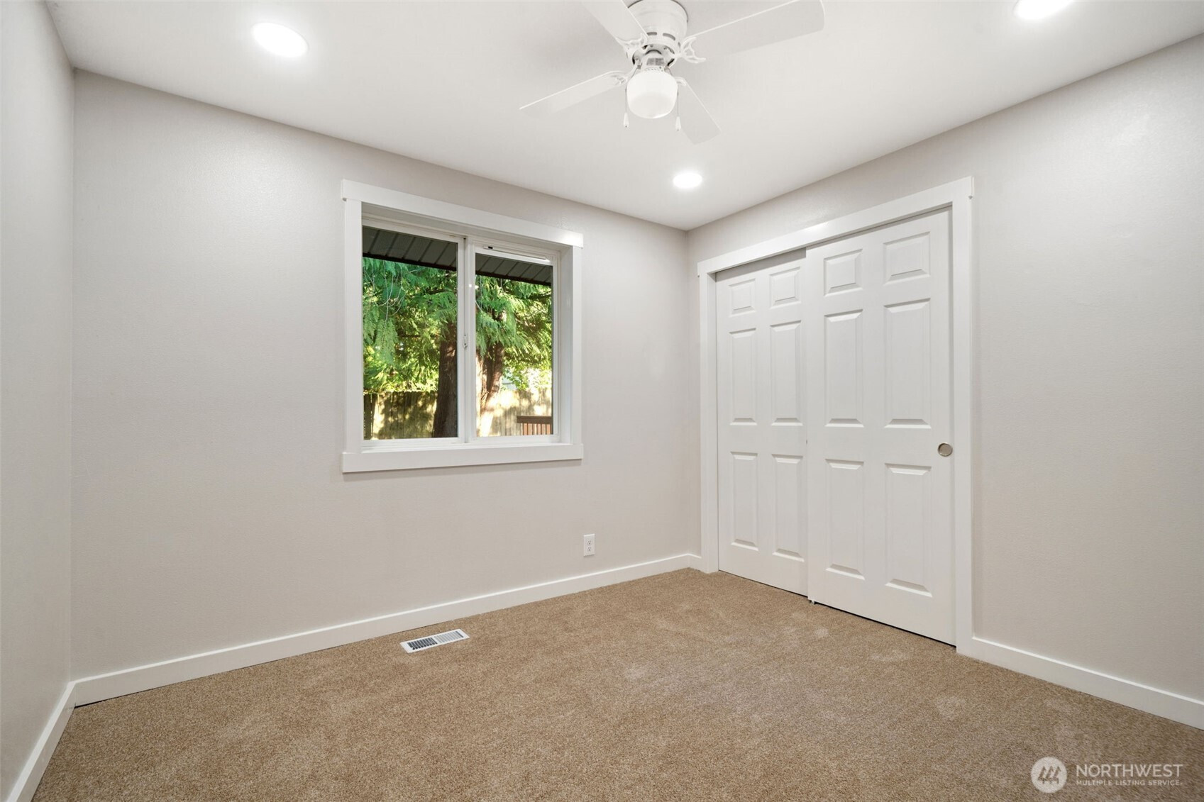 1259 Lidstrom Road E, Port Orchard, WA 98366