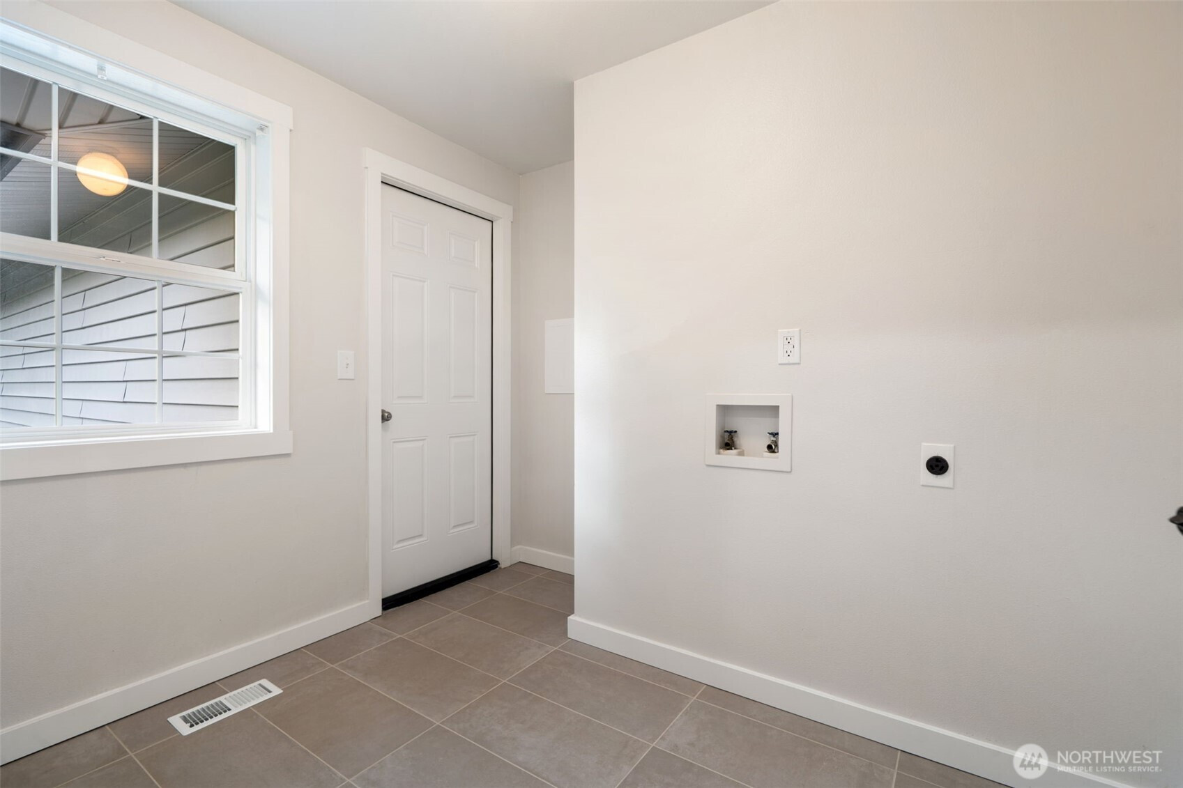 1259 Lidstrom Road E, Port Orchard, WA 98366