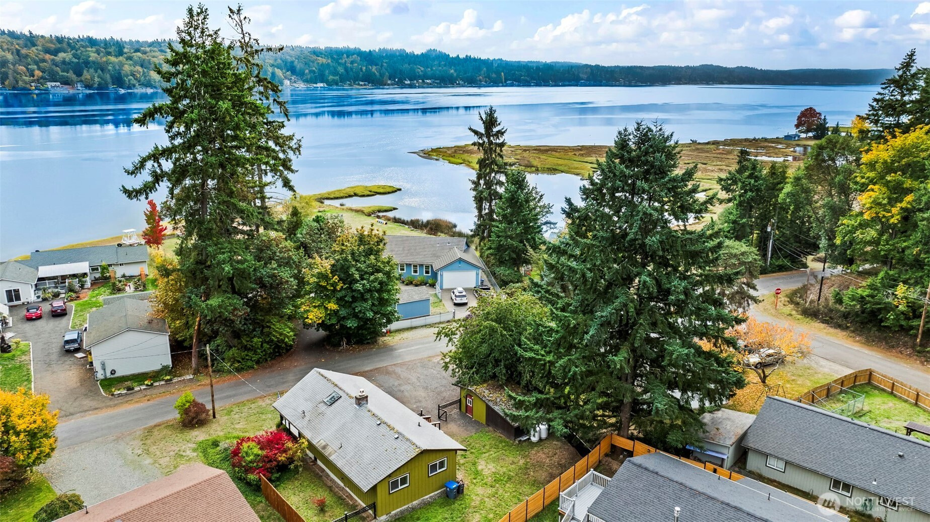 440 NE Gladwin Road, Belfair, WA 98528
