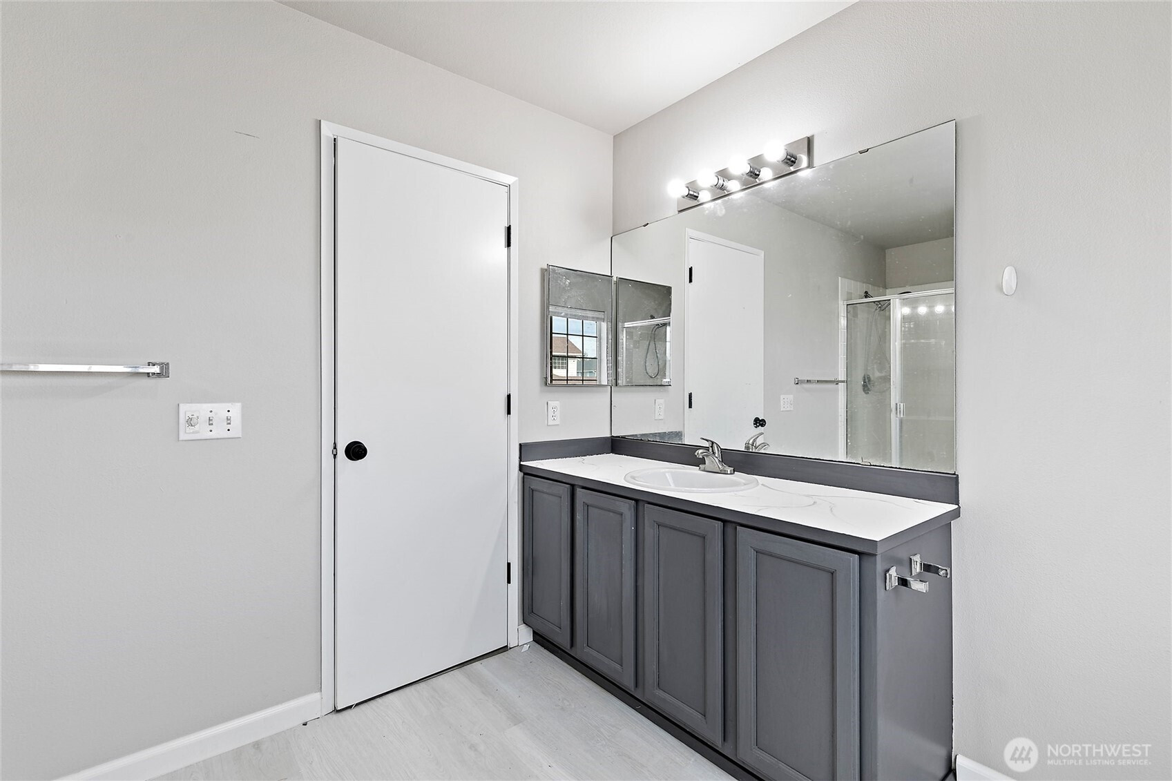 5204 79th Street W, Lakewood, WA 98499