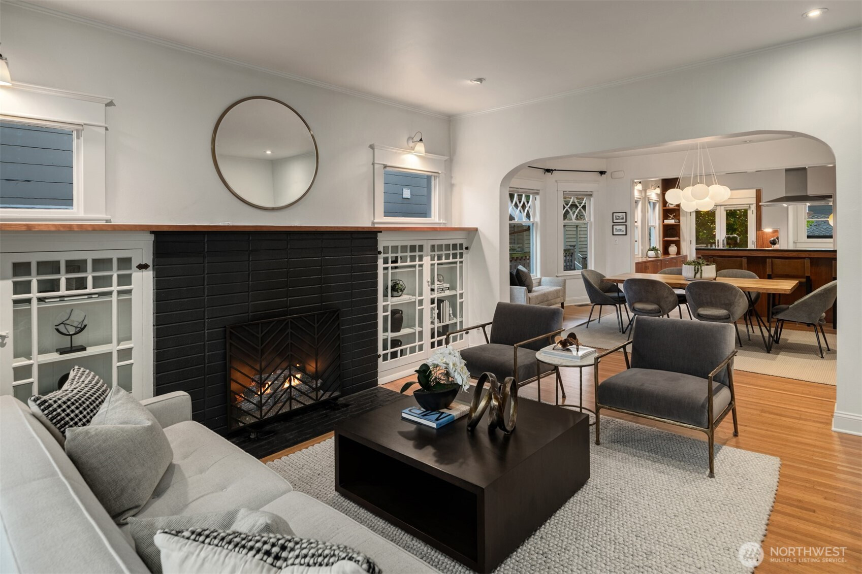 1807 11th Avenue W, Seattle, WA 98119