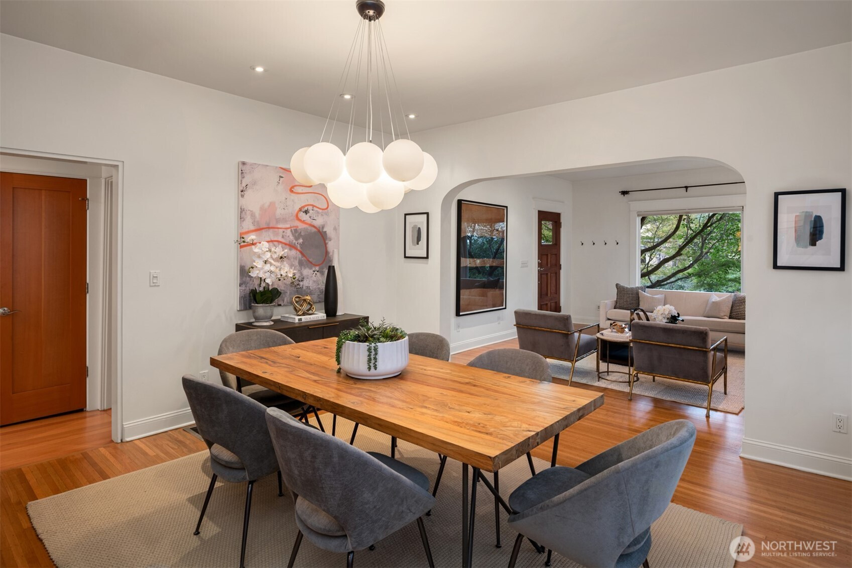 1807 11th Avenue W, Seattle, WA 98119