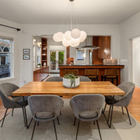 1807 11th Avenue W, Seattle, WA 98119